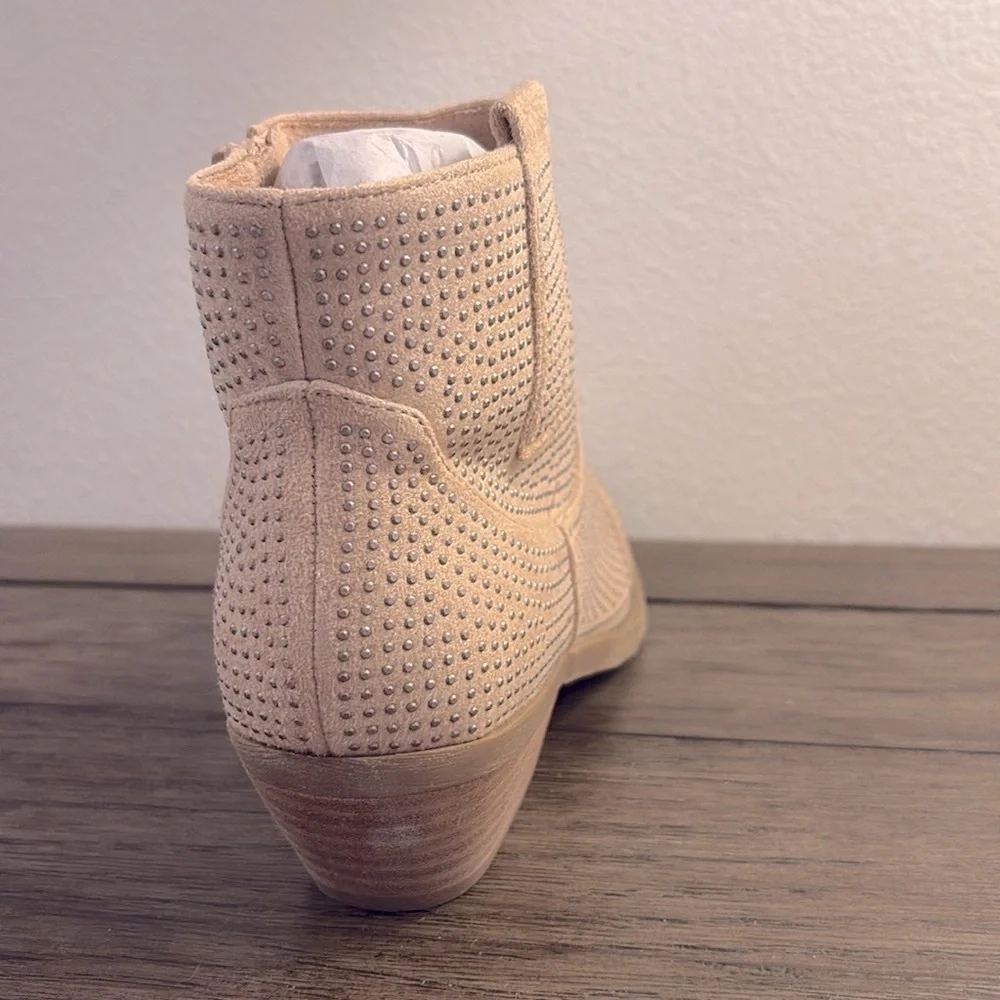 NIB [Report] Denzel Studded Ankle Western Low Heel Booties in Pink Women’s 6.5 - Picture 10 of 16